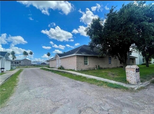 Building Photo - 2302 Kimberly Ln