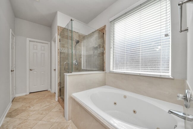 Building Photo - 610 Ashley Cove Ct