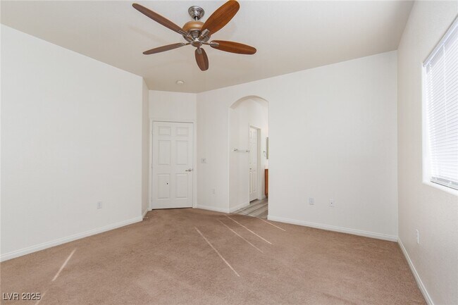 Building Photo - 9303 Gilcrease Ave