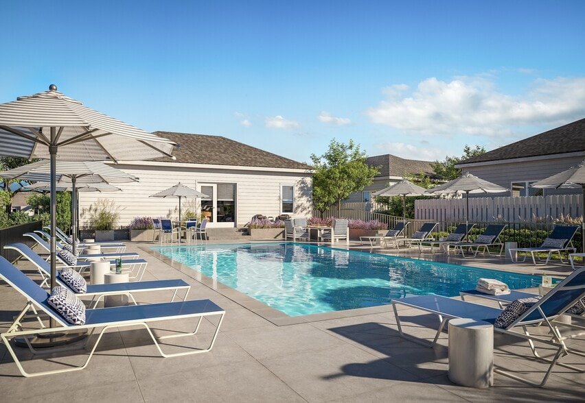 Pool View - The Collection at Elkhorn