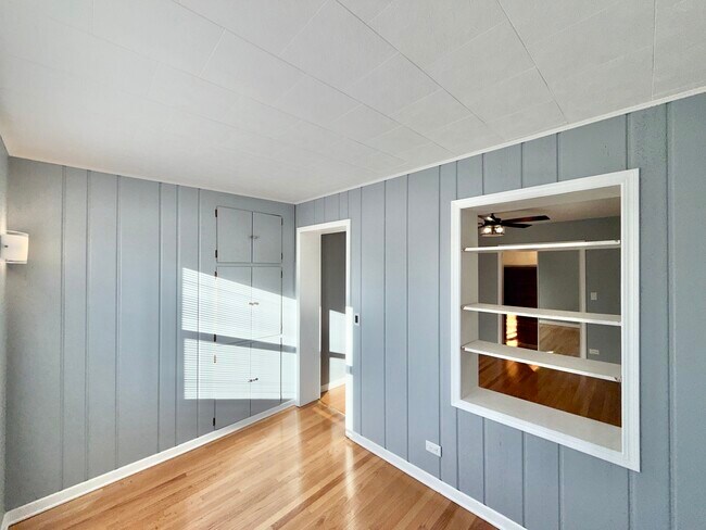 Building Photo - 5626 N Central Ave