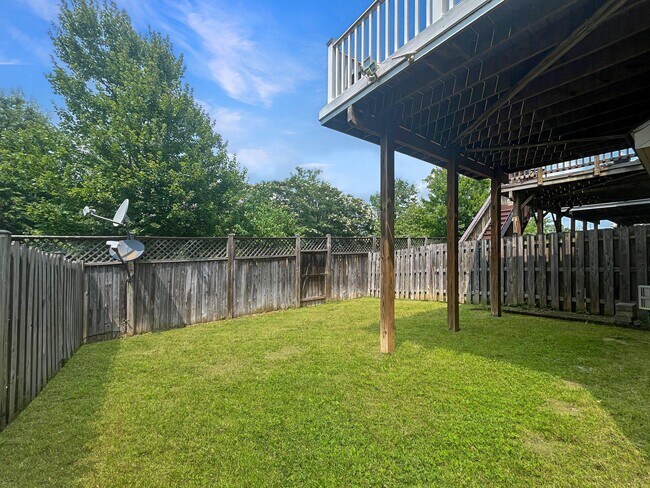 Building Photo - 43450 Hopestone Terrace