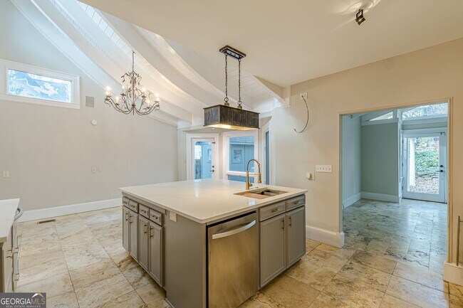 Building Photo - 1957 Walker Ave