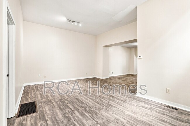Building Photo - 1156 Fletcher Ave