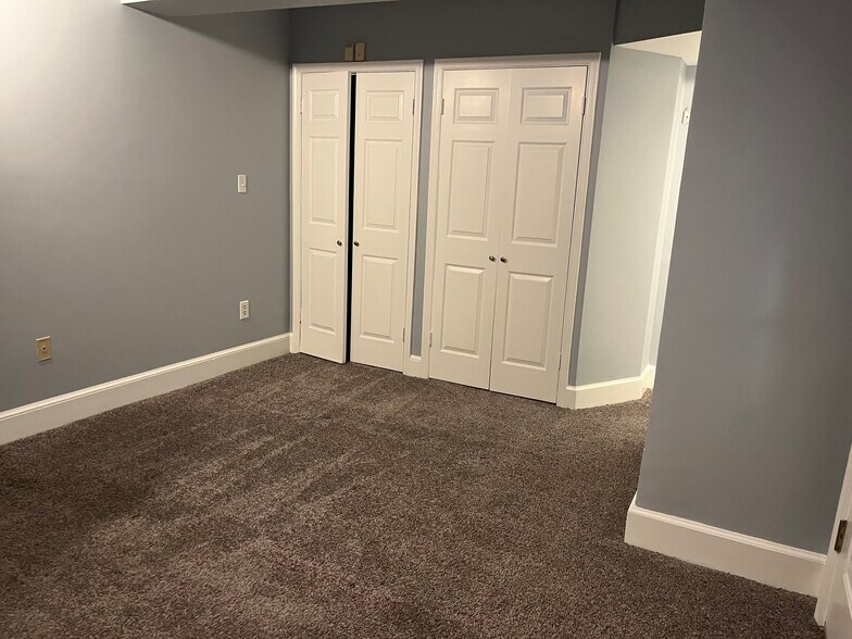 Building Photo - 2015 Columbia Rd NW