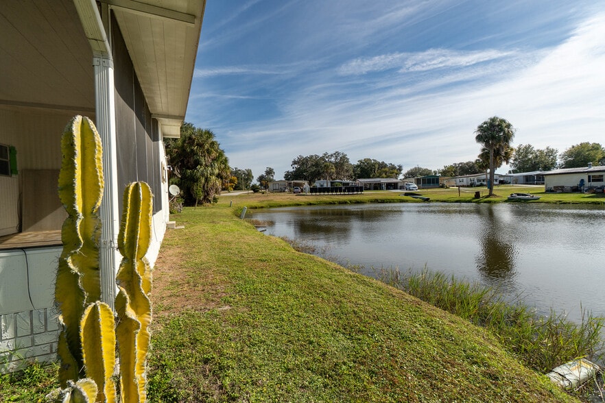 Building Photo - 5461 Columbus Cir