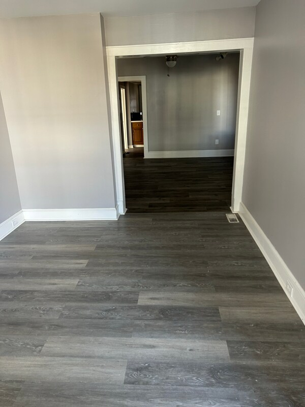 Building Photo - 90 Central Ave