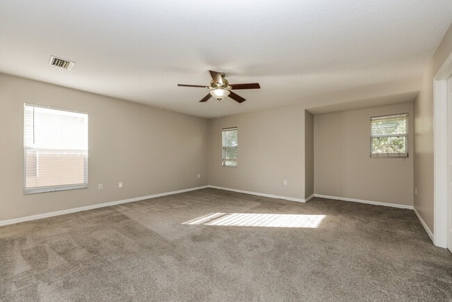 Building Photo - 10435 Frog Pond Dr