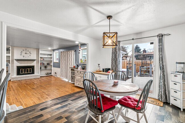 Building Photo - Great Location in Lakewood!