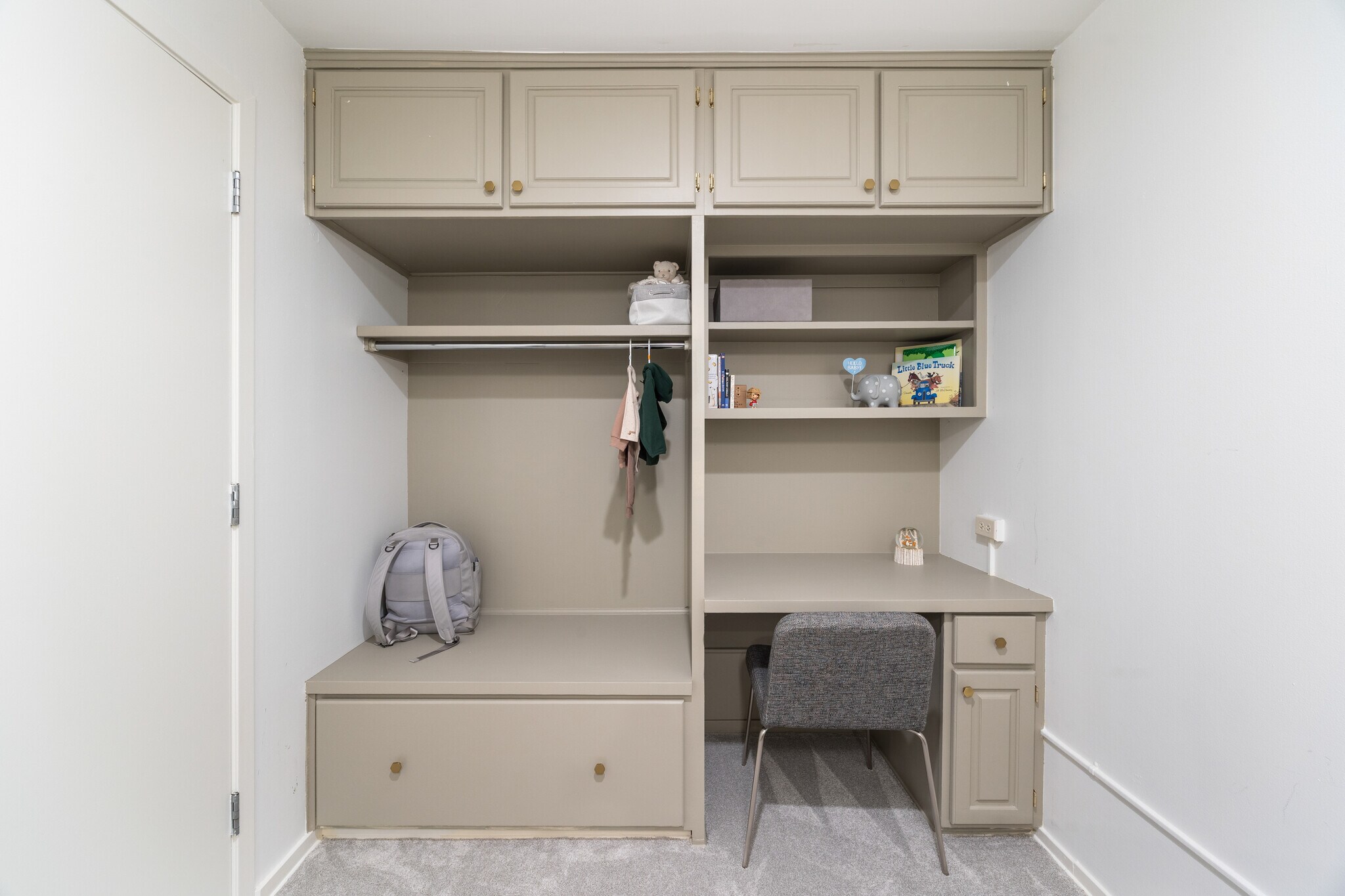 Building Photo - 310 S Michigan Ave