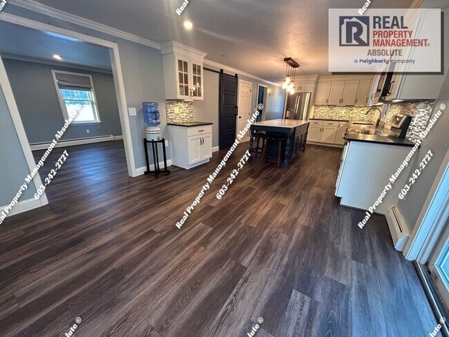 Building Photo - 44 Pinewood Rd