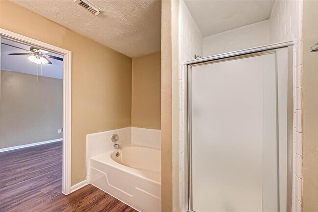 Building Photo - 28811 Stapleford St