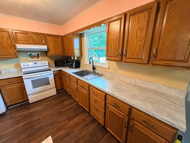 Building Photo - 5950 Rawley Pike