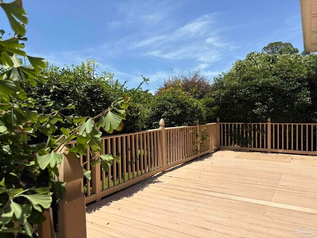 Building Photo - 4115 Oak Pointe Dr
