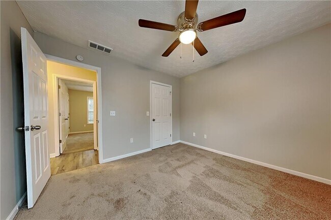 Building Photo - 1210 Webb Farm Ln