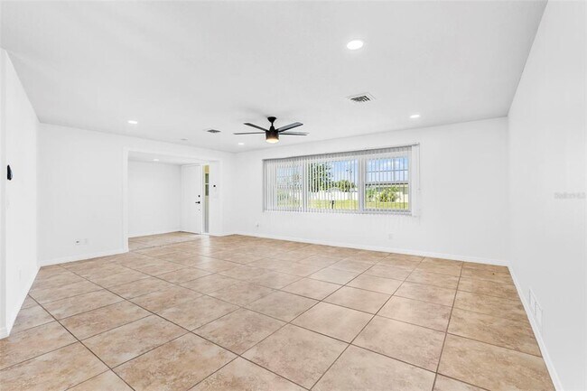 Building Photo - 269 Algiers Dr