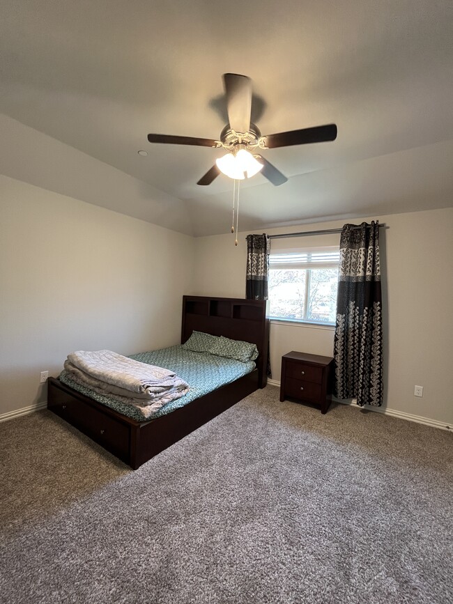 Bedroom4 - 4484 Beaver Ln