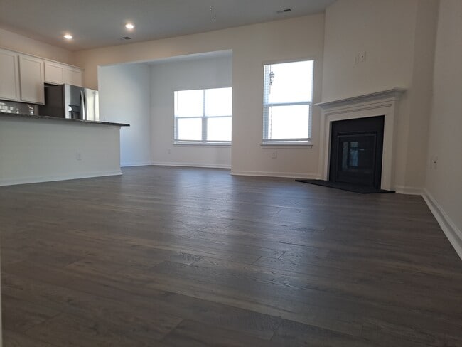 Building Photo - 144 Ibis Loop