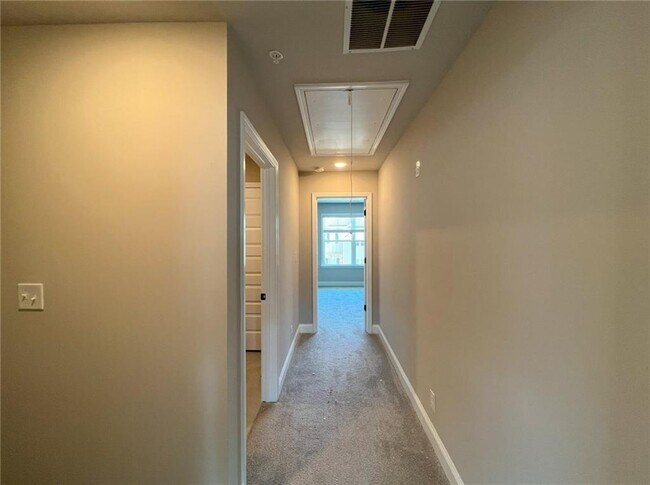 Building Photo - 1755 Prelude Pte