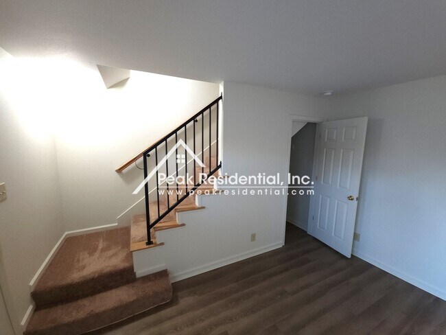 Building Photo - Talisman201