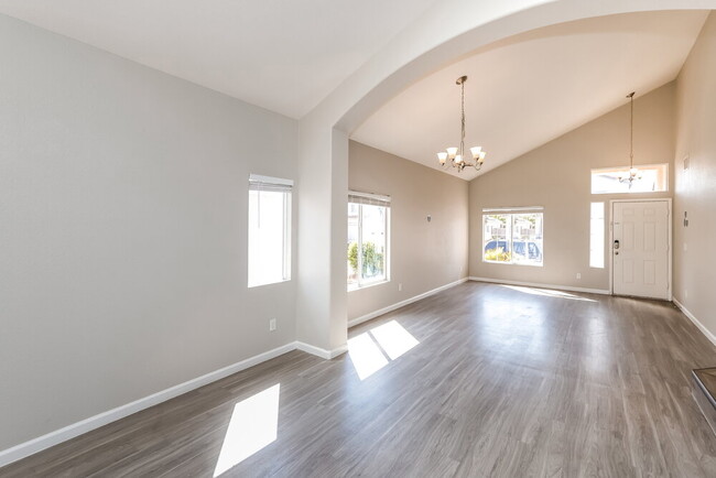 Building Photo - 4346 Ivory Jade Ave