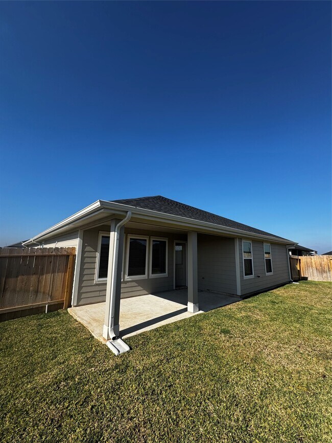 Building Photo - 6107 Jasper Hl Dr