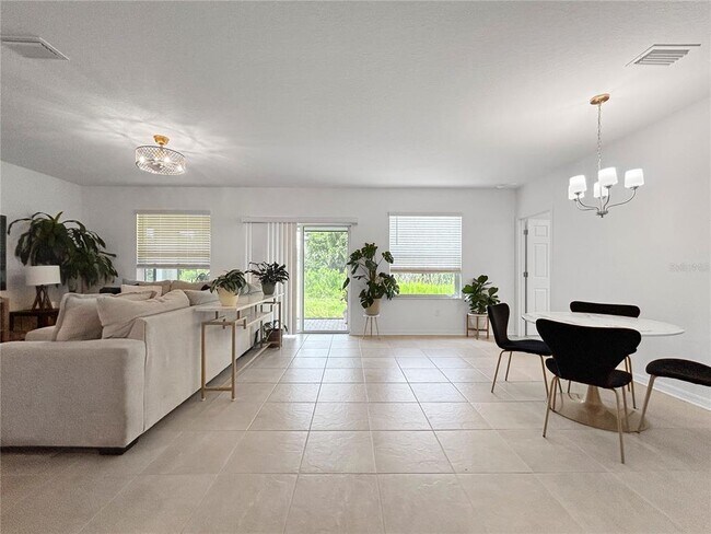 Building Photo - 5336 Patano Lp