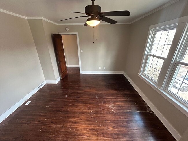 Building Photo - Charming 3-Bedroom Home with Finished Basement for Rent!