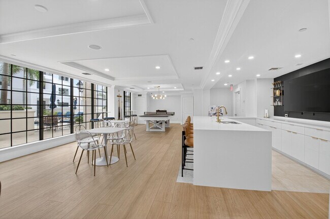 Building Photo - 233 S Federal Hwy