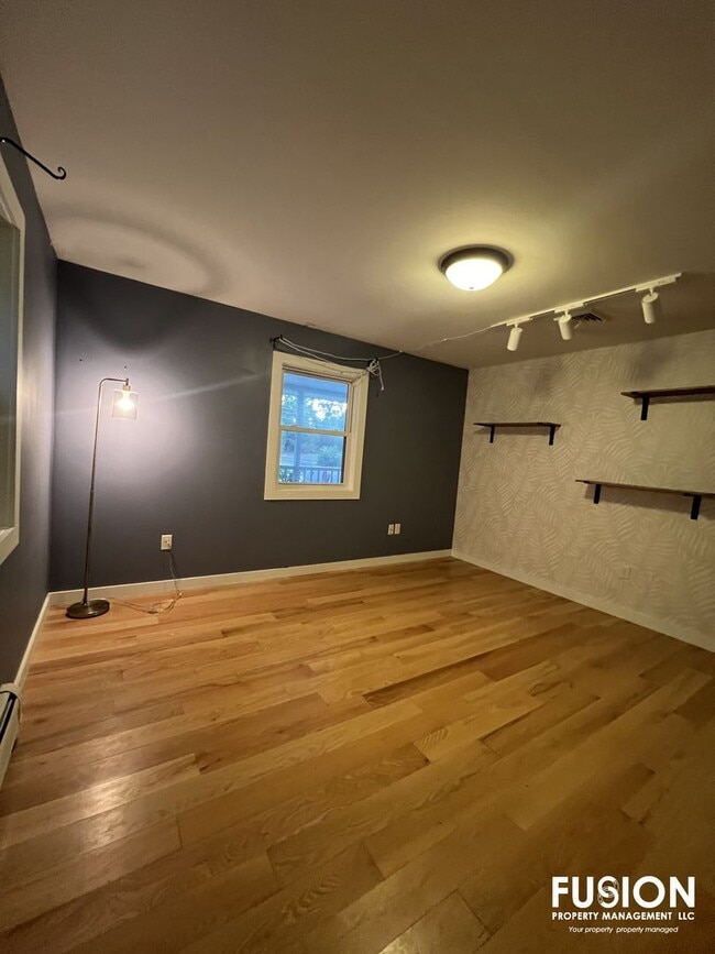 Building Photo - Beautiful Mountain Crest Home for Rent in Williston, Vermont