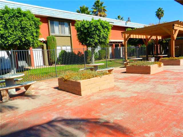 Building Photo - 1 Bedroom 1 bath condo for rent