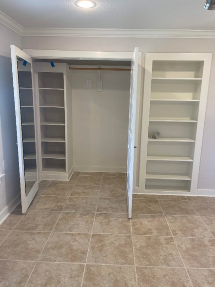 Building Photo - 1200 5th St