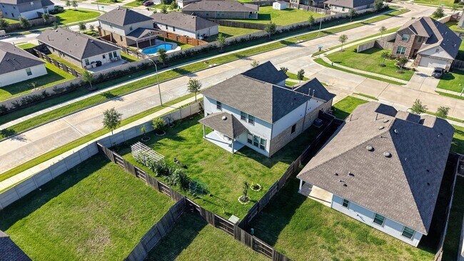 Building Photo - 14230 Overbrook Willow Wy