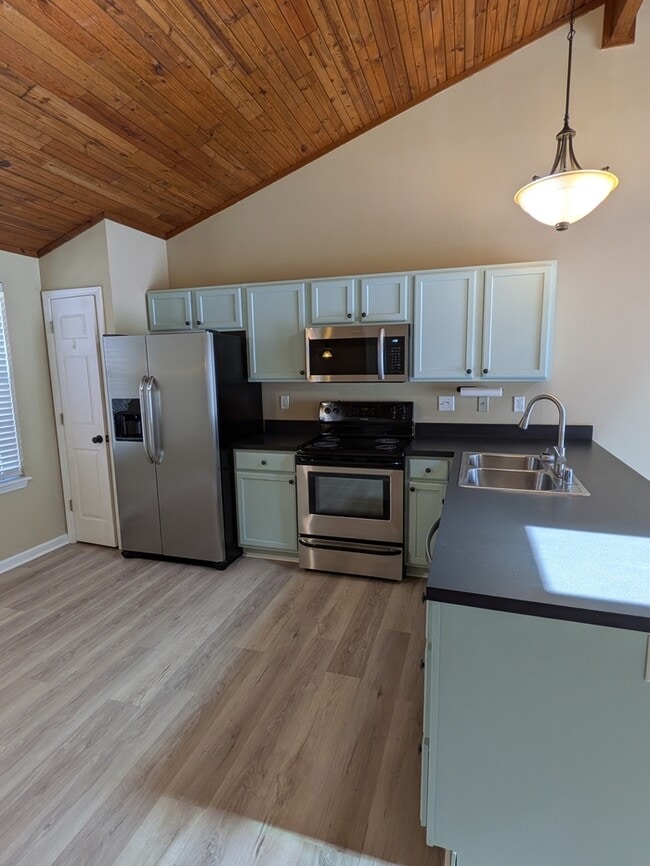 Building Photo - 2552 Knightsbridge Ln