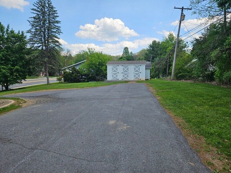 Building Photo - 1026 N Atherton St