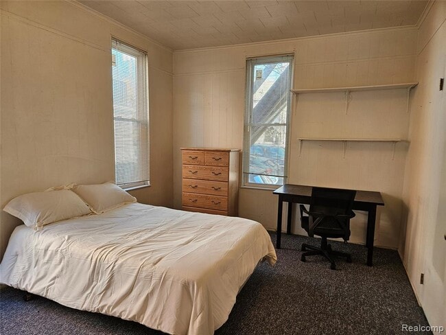 Building Photo - 921 Mary St