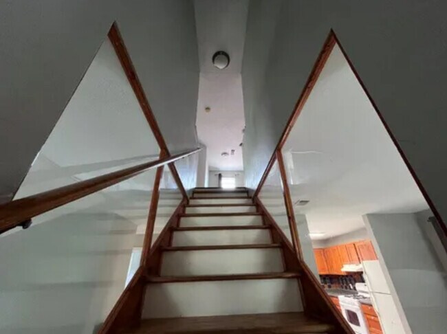 Building Photo - 7719 Bowens Crossing St