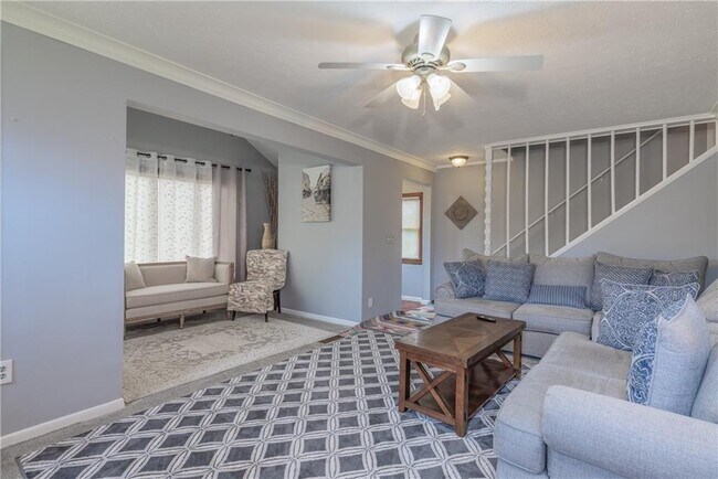 Building Photo - 359 Bleacker Rd