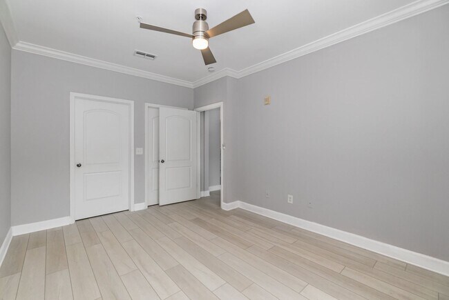 Building Photo - Condo in Gated community near Viera shopping, etc.