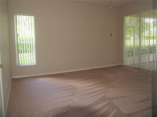Building Photo - 4350 Hammersmith Dr