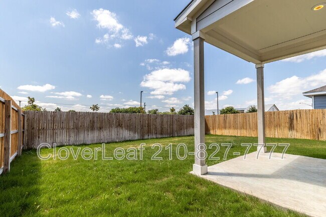 Building Photo - 238 Jaycen Ln