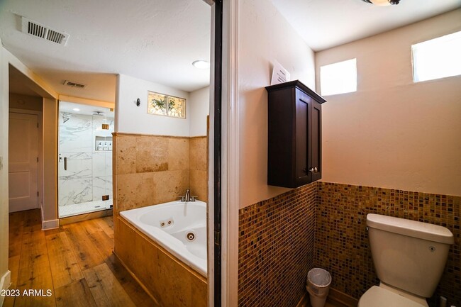 Building Photo - 12210 N 67th St