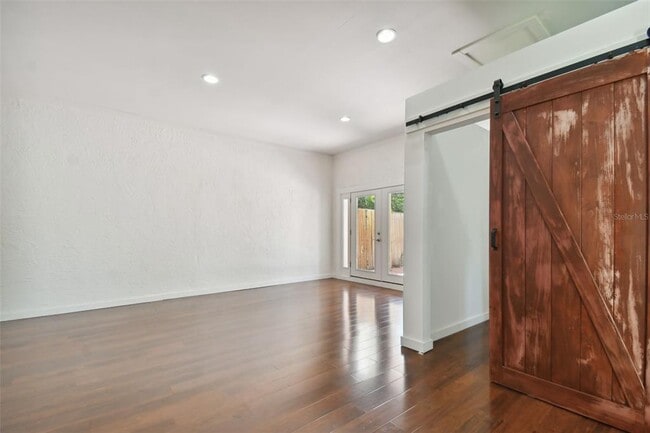 Building Photo - 1925 52nd St S