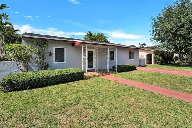 Building Photo - 437 Swan Ave