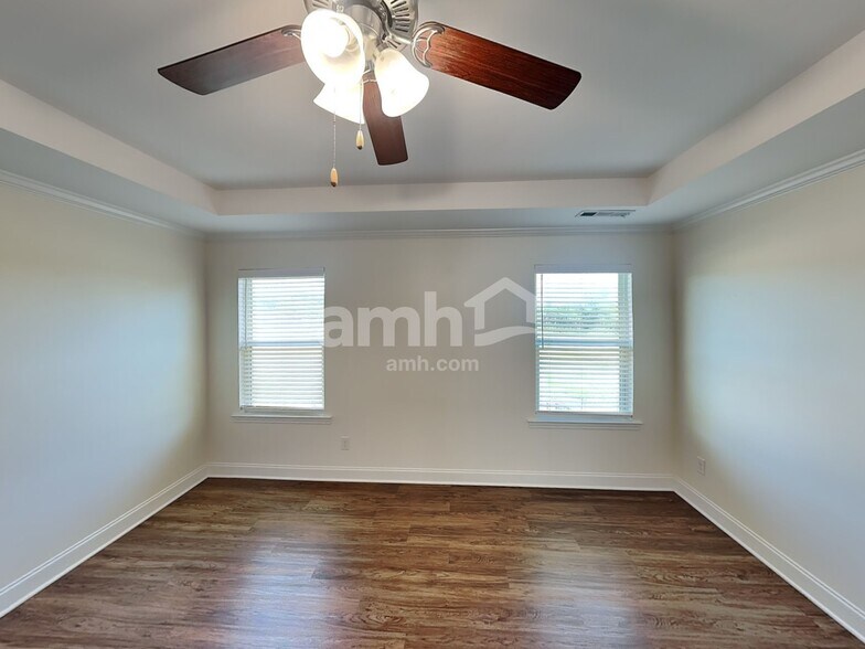 Building Photo - 4005 Birchfield Pl