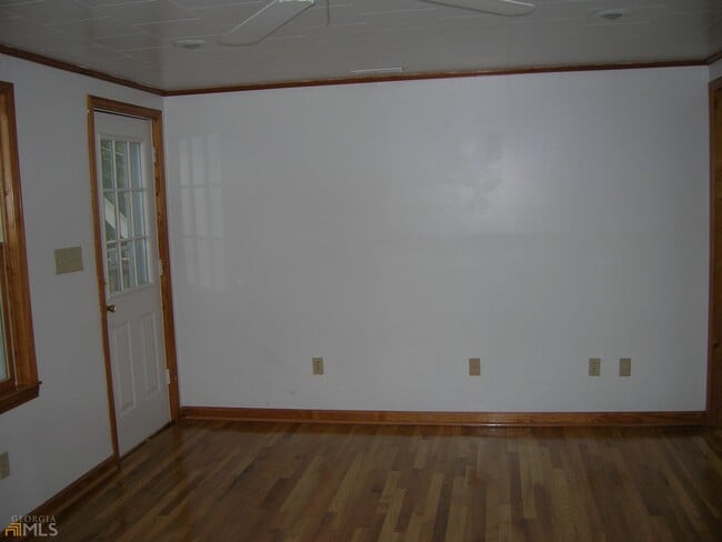 Building Photo - 842 Bush Mill Rd