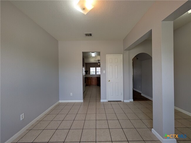 Building Photo - 3017 Lodgepole Ln