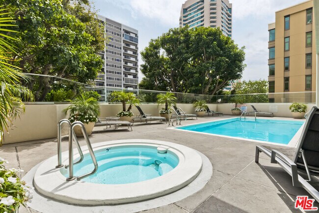 Building Photo - 10445 Wilshire Blvd