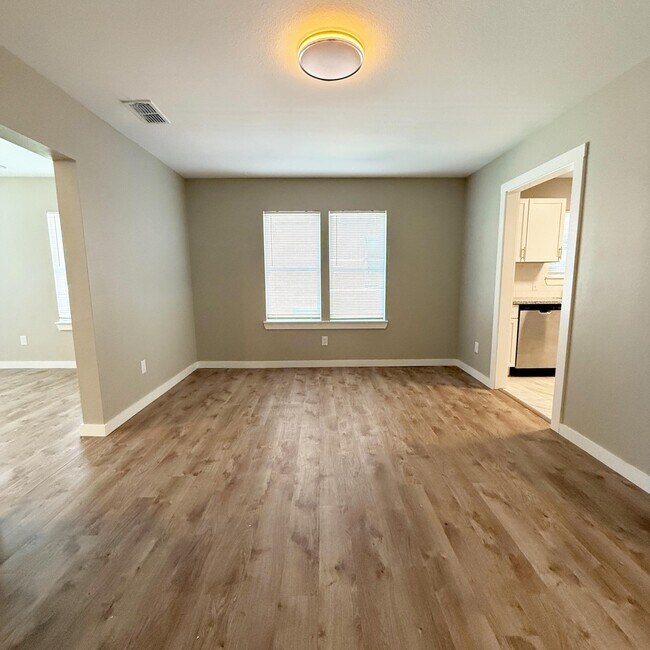 Building Photo - 2222 16th St