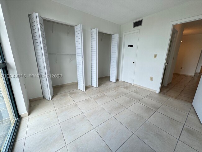 Building Photo - 11780 SW 18th St